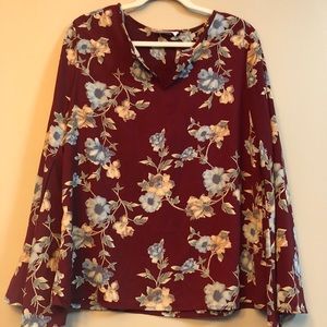 Peach Love CA floral blouse size L